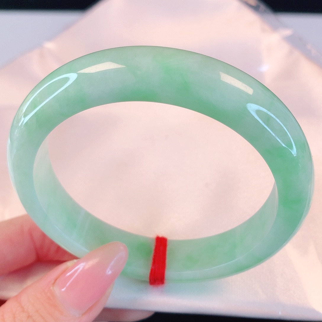 翡翠手镯未镶嵌0832翡翠