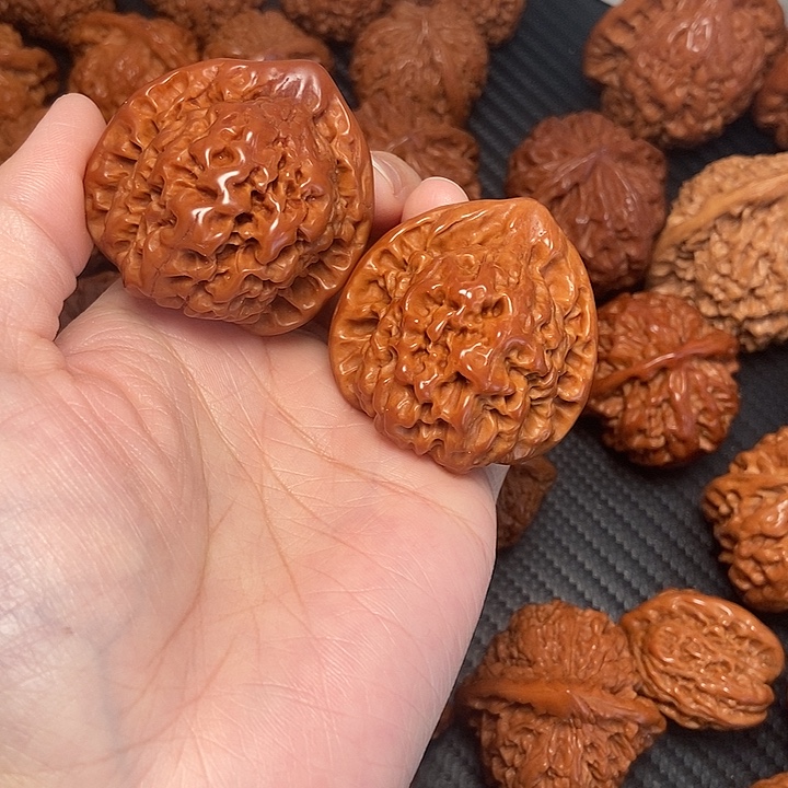 木质类41官帽。   核桃。   