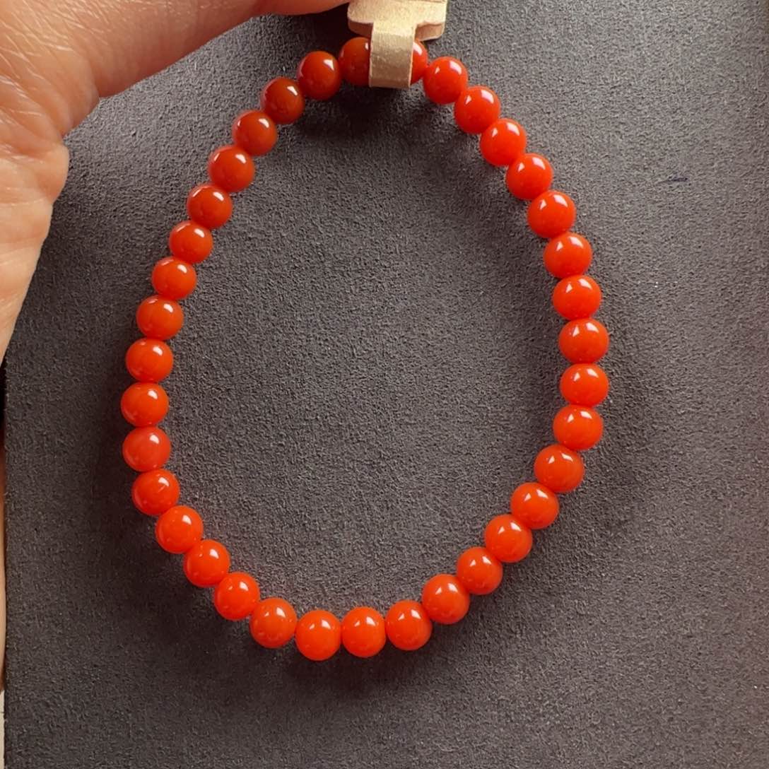 南红玛瑙手串未镶嵌