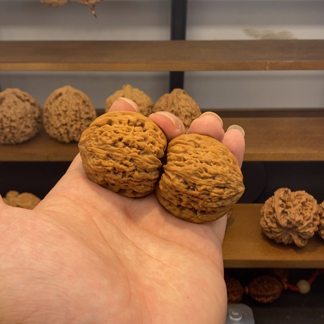 文玩核桃把件39拉丝凹底