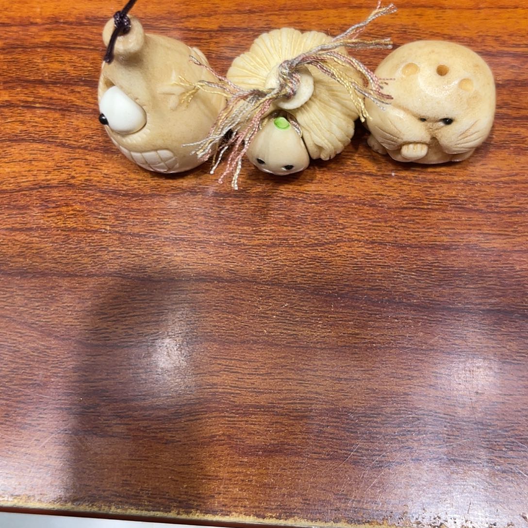 溜***溜合成碳硅石非金属原创设计制作