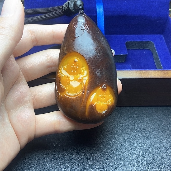 和田玉挂件未镶嵌富**开N