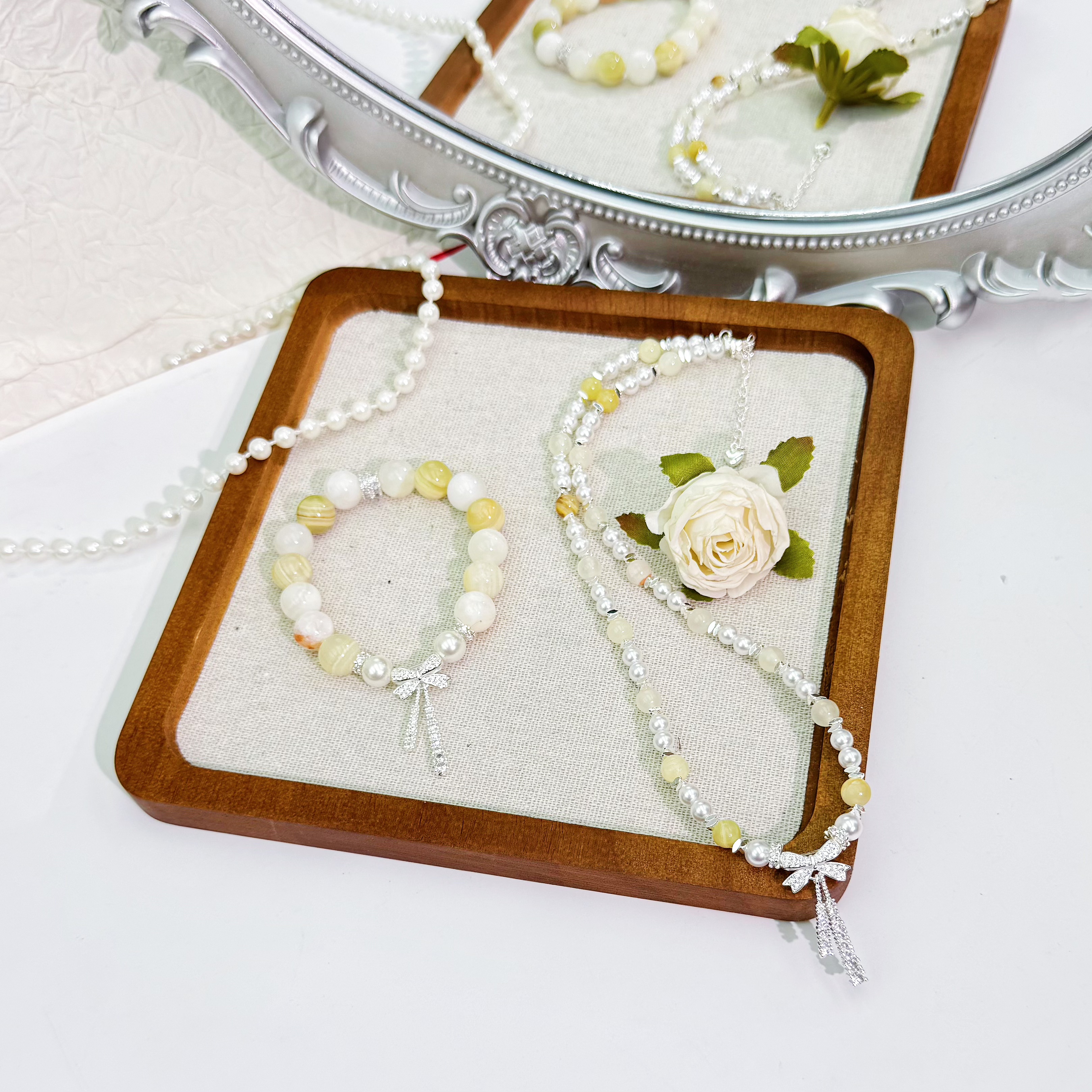 「莱玺」“留洋千金”天然水晶花青玉+施家珍珠套装（礼盒自选）