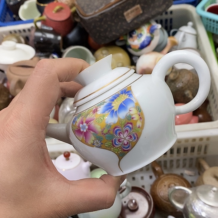 陶瓷艺术品及陶瓷制品