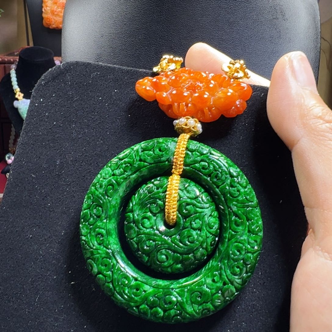 翡翠未镶嵌毛衣链花青辣绿子母扣