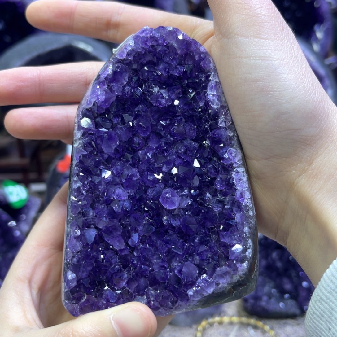 紫晶摆件未镶嵌紫水晶