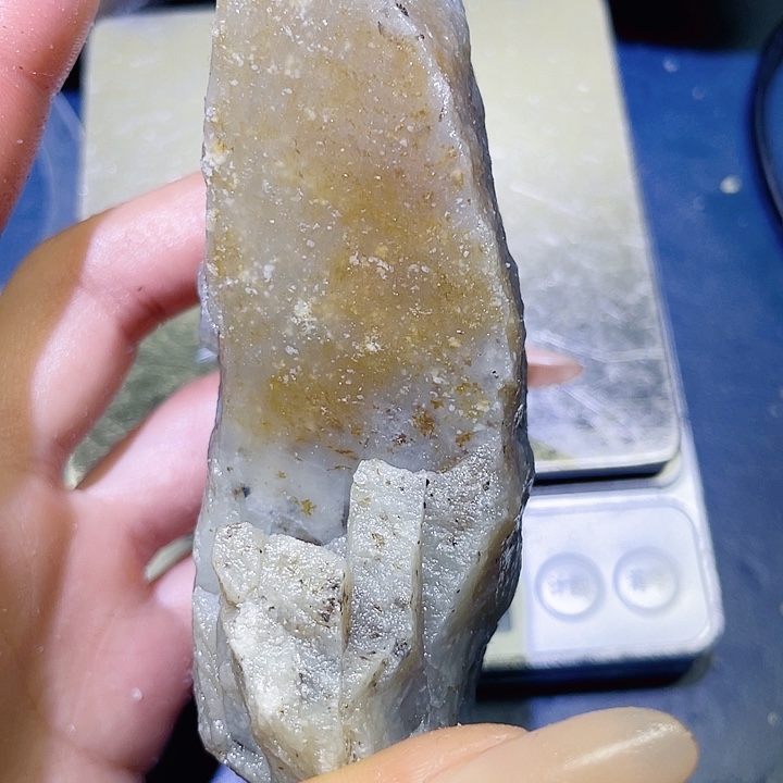 和田玉未镶嵌珠宝半成品