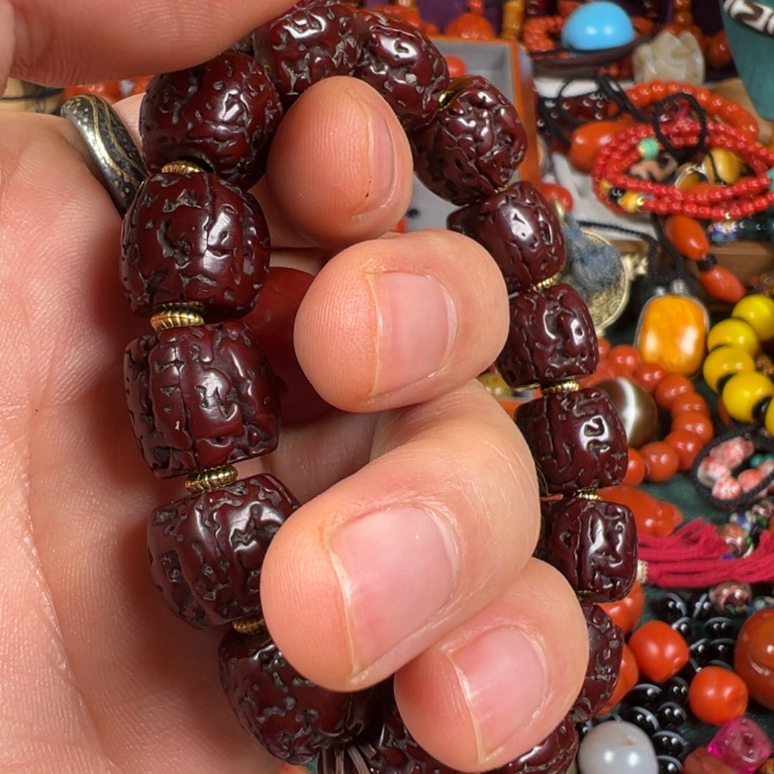 金刚菩提吊坠甜**甜手持