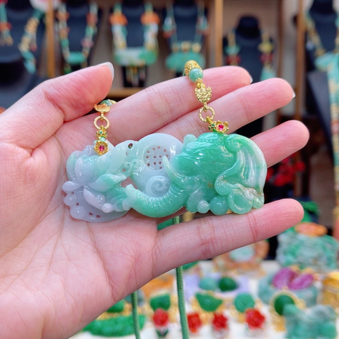 翡翠颈饰合金48小时鉴赏期