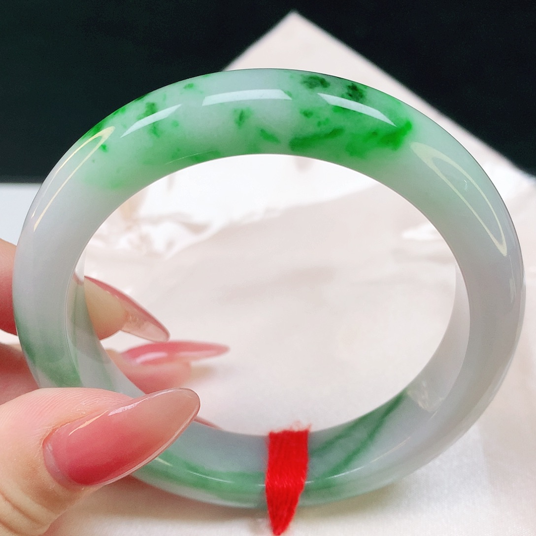 翡翠手镯未镶嵌天然翡翠7022