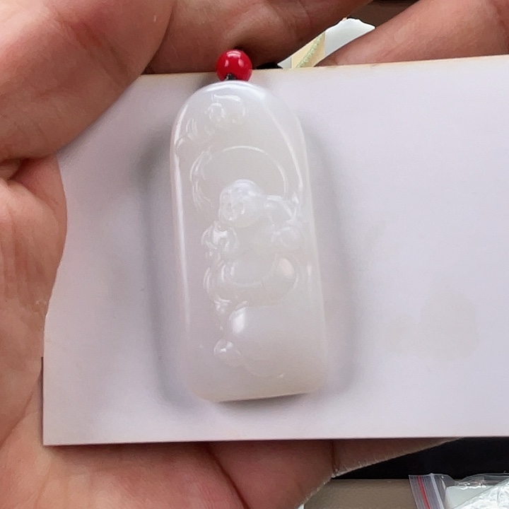 颈饰未镶嵌和田玉