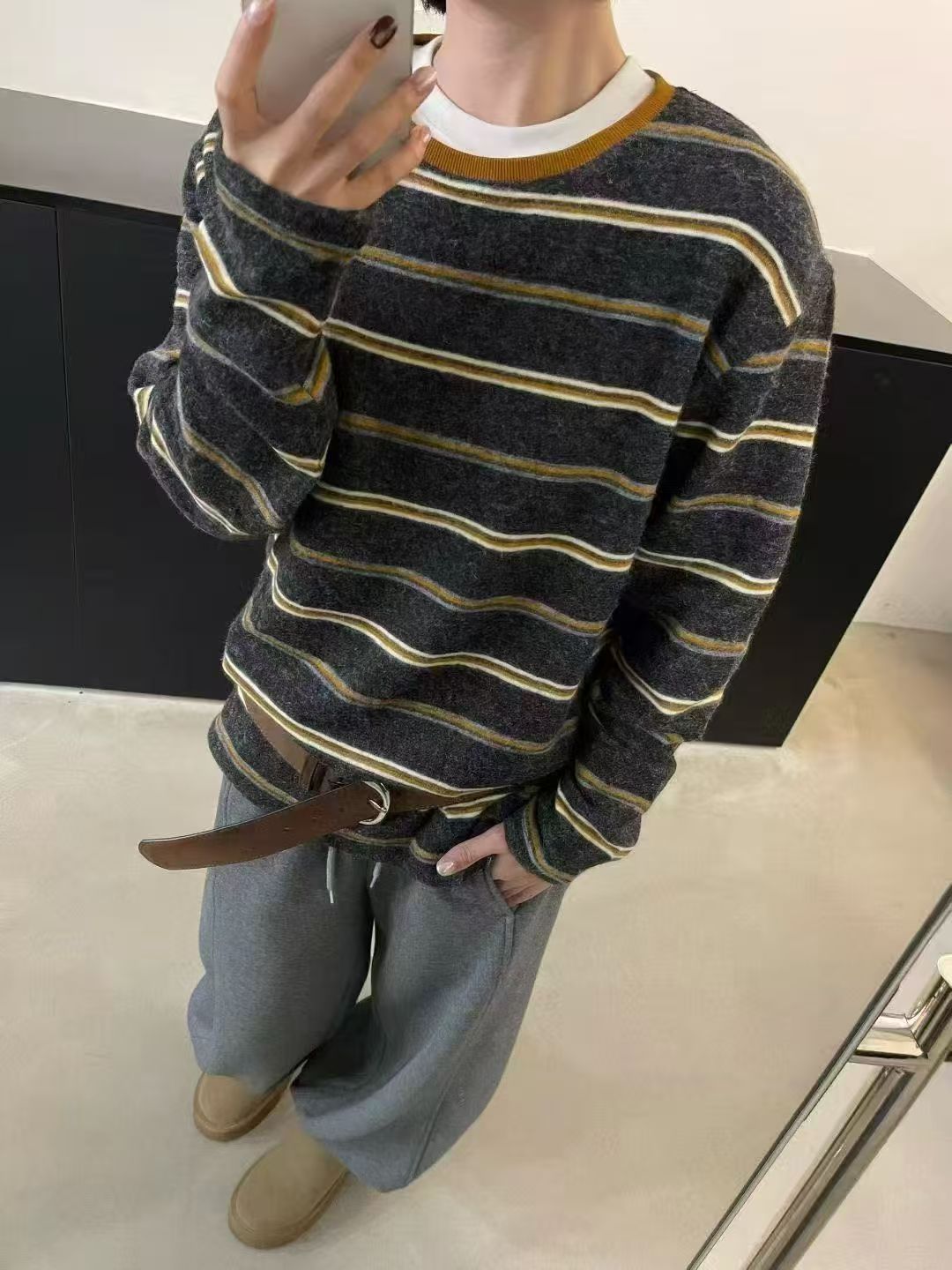 【出泡菜】灰色条纹打底衫