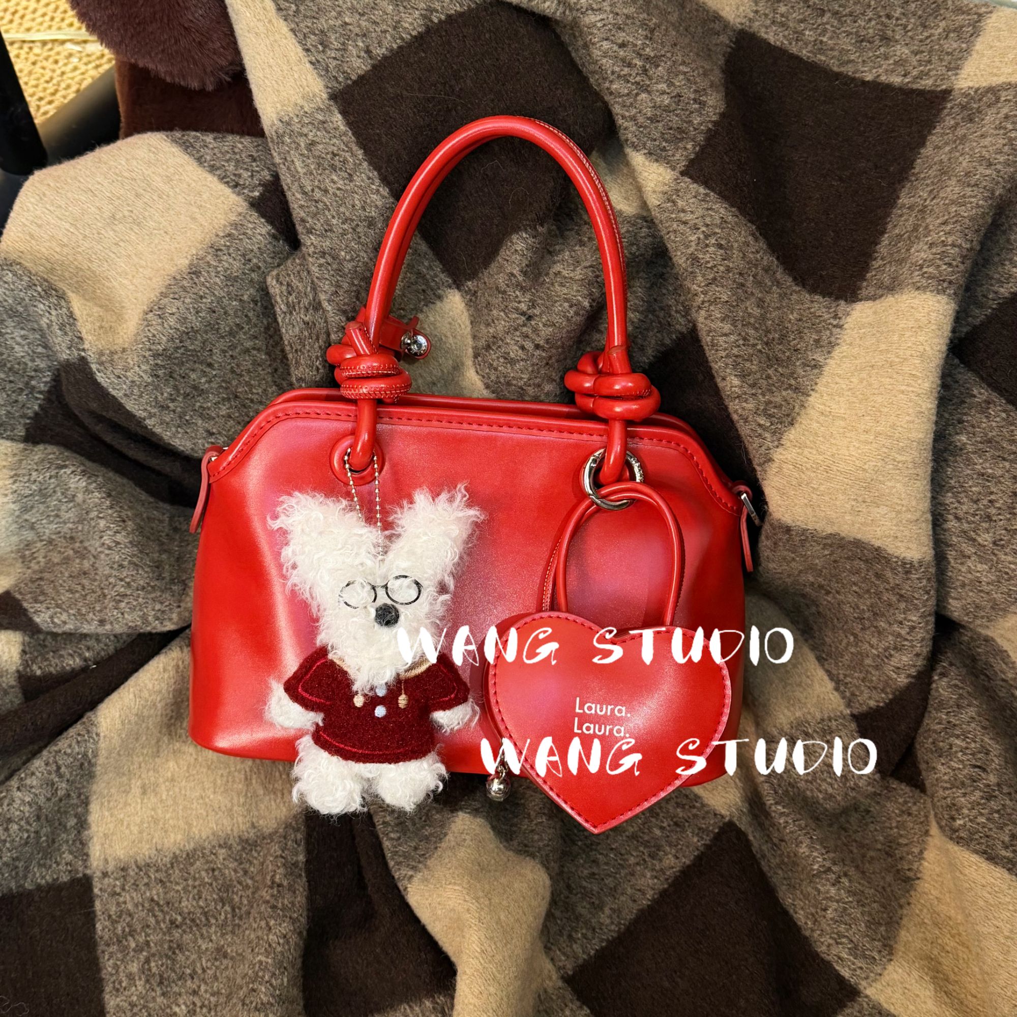 调调包包WANG STUDIO【草莓蛋糕】小众设计 红色爱心小狗贝壳包