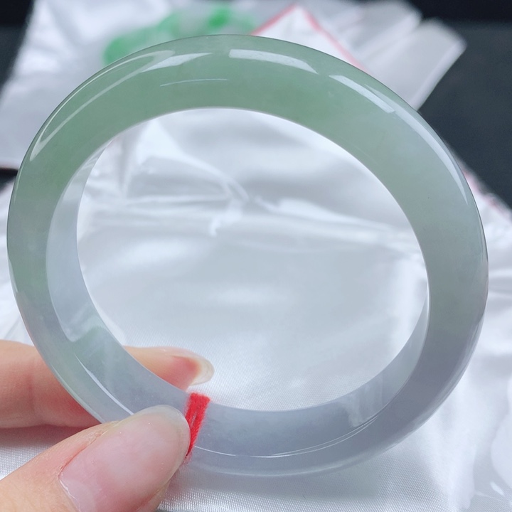 翡翠未镶嵌手镯缅甸52.8冰润浅春彩半山水正圈