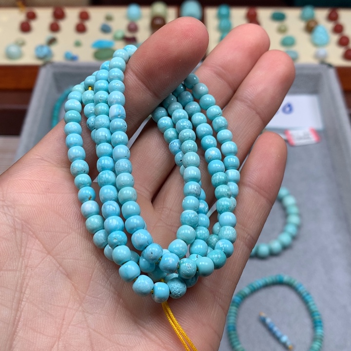 绿松石配饰未镶嵌