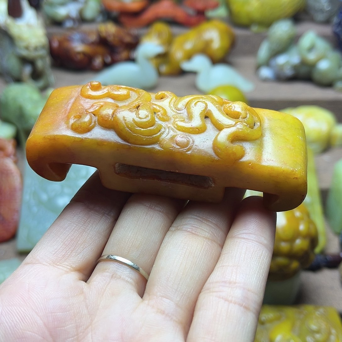 白玉菩提吊坠88。。