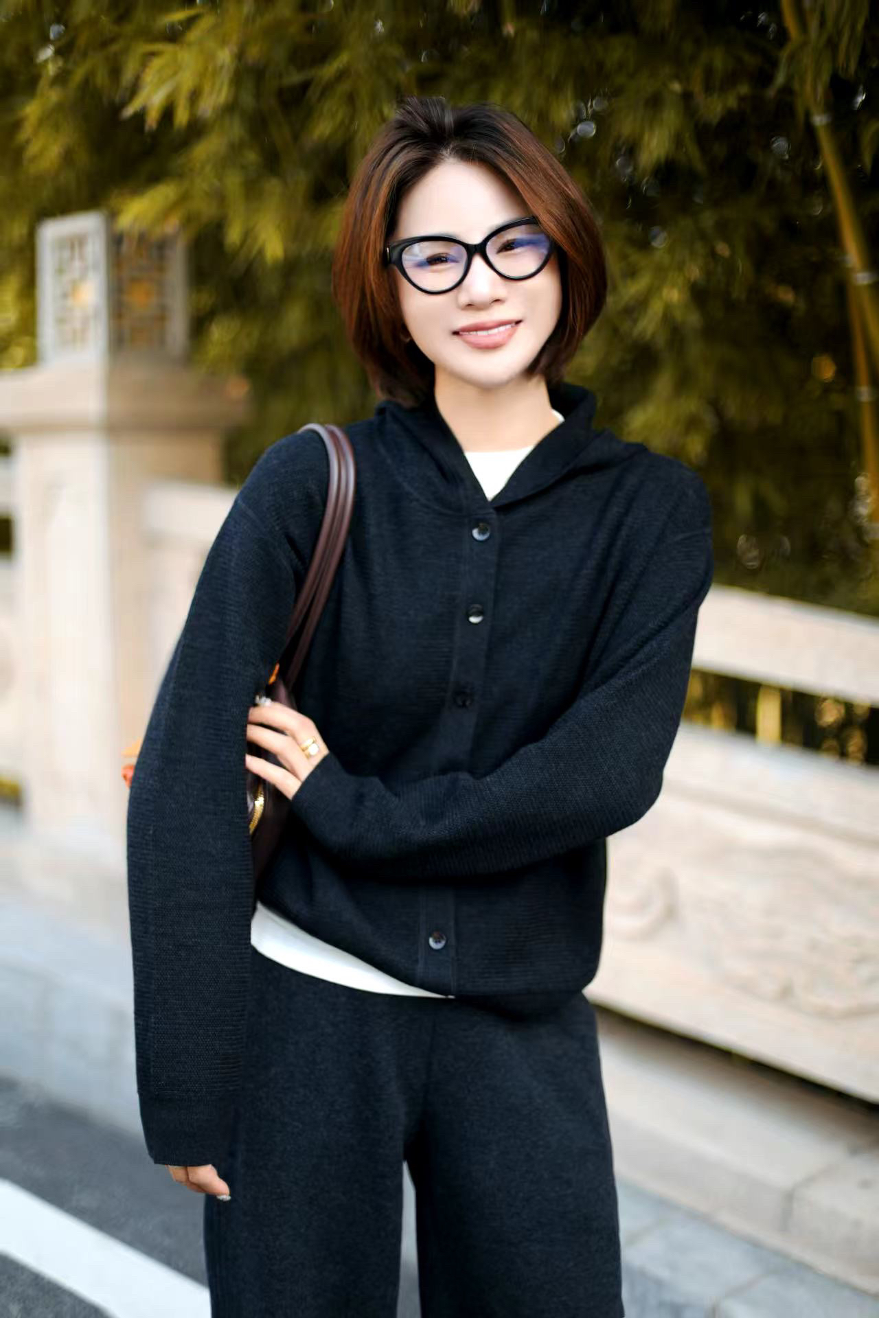 【荣姐精选】羊毛绞花扣子开衫