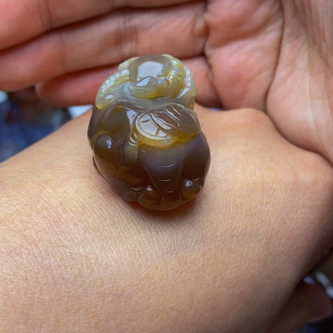 玛瑙/玉髓挂件未镶嵌封**爱