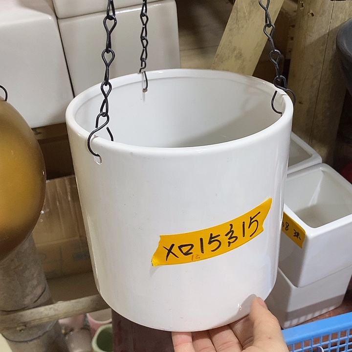 陶瓷花盆有孔 瑕疵介意勿拍 