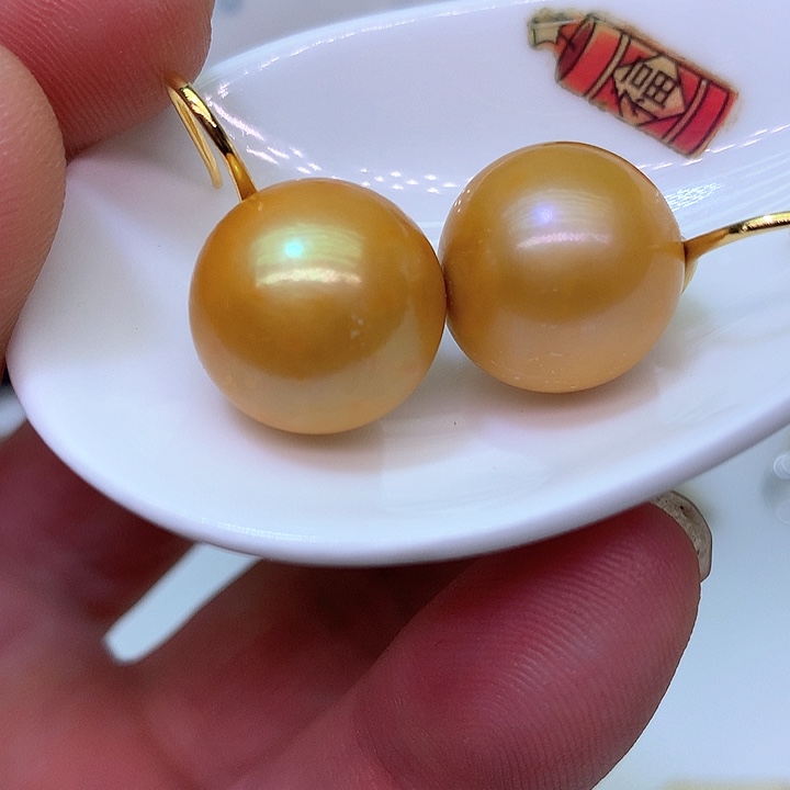 银S925镶嵌耳饰淡水珍珠
