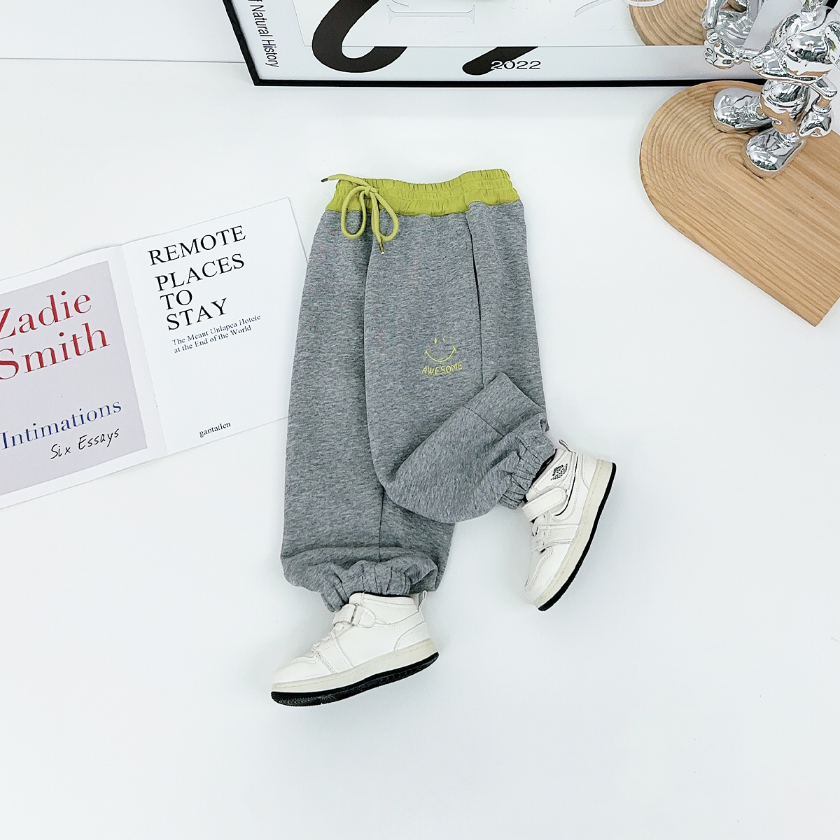 儿童裤子秋冬款男童运动裤2025新款秋装时尚 DMC7978悠悠童话童装