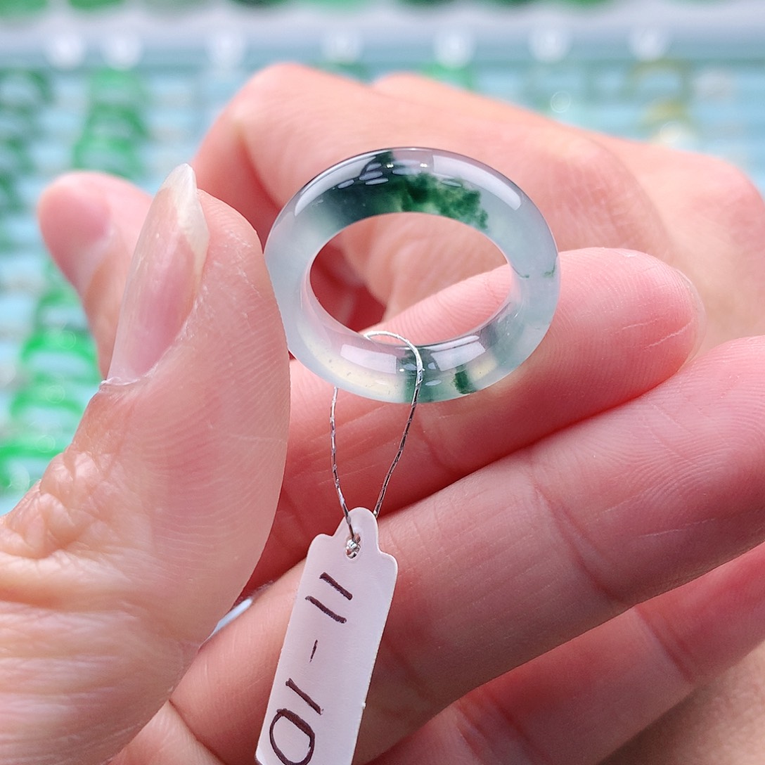 翡翠戒指未镶嵌j****gA货缅甸翡翠