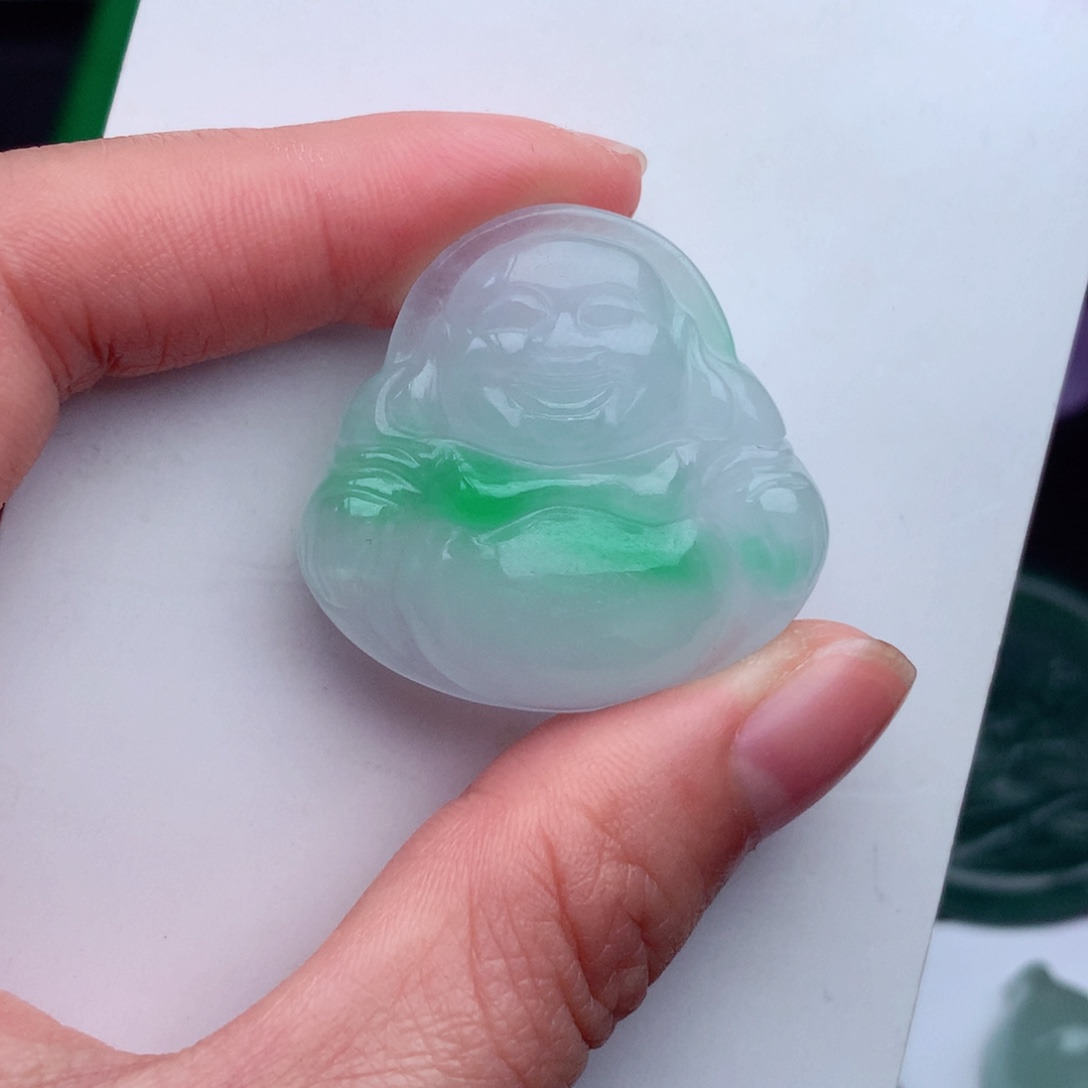 天然的缅料a货吊坠挂件