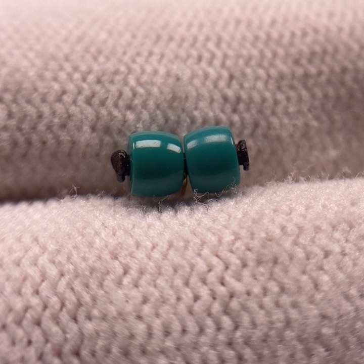 未镶嵌绿松石珠宝奇石直切对珠4.1mm福利款AA1046