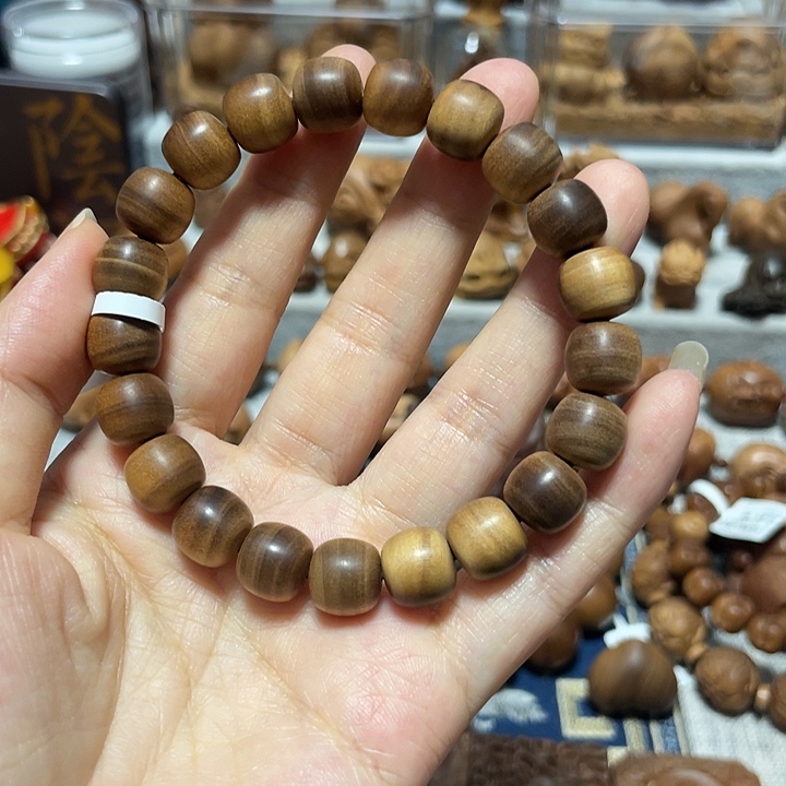 A***e其他檀香木1.0微瑕不支持退货货保真印度迈索尔老山檀香