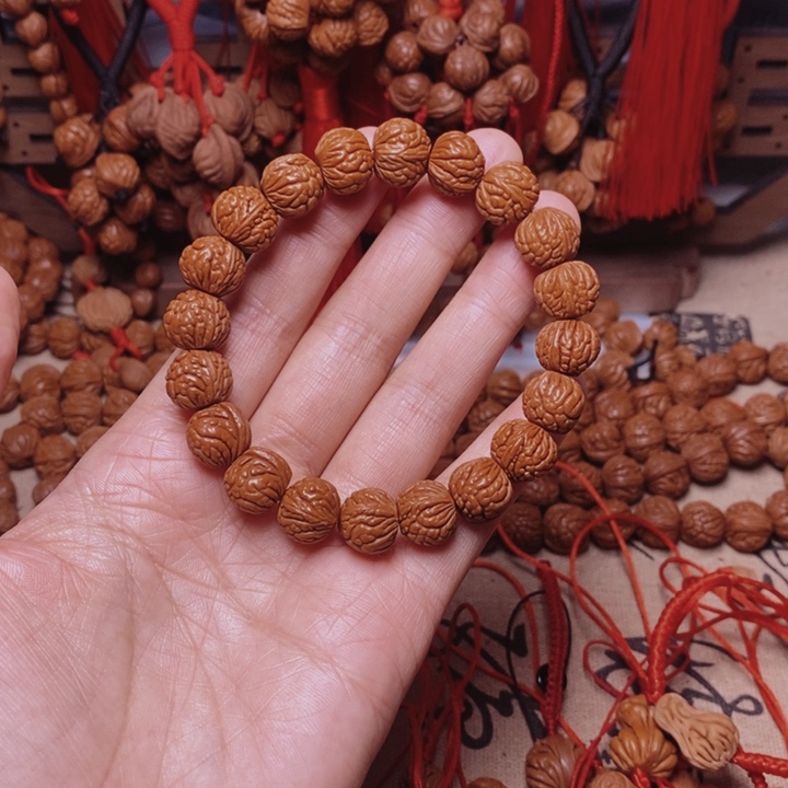 吊坠桃核桃枭手串