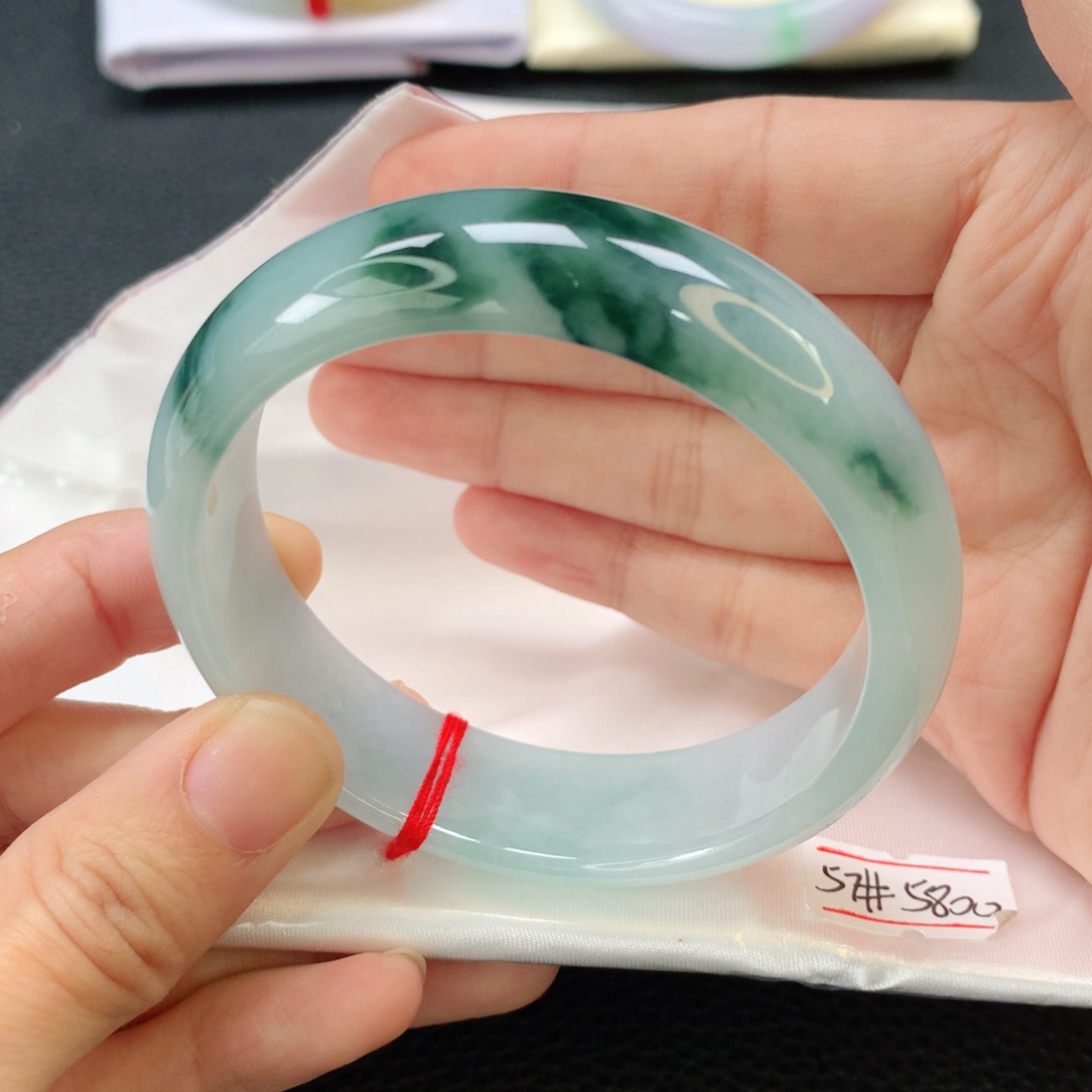 翡翠手镯未镶嵌缅甸57轮胎