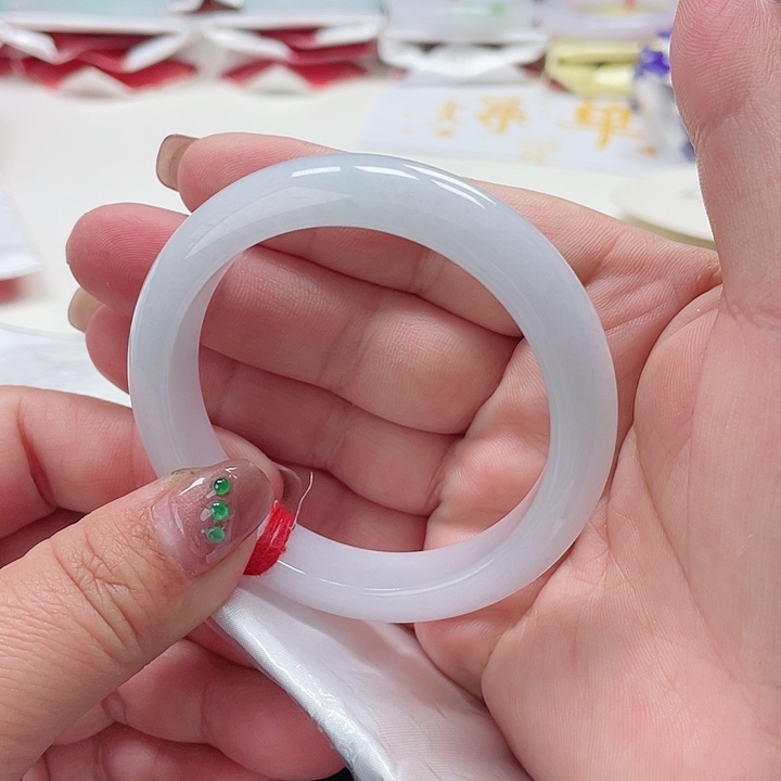 翡翠手镯未镶嵌缅甸翡翠手镯54圈