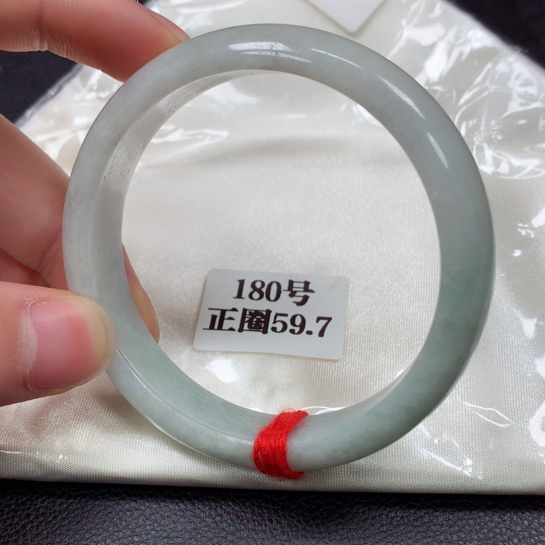 翡翠手镯未镶嵌180号