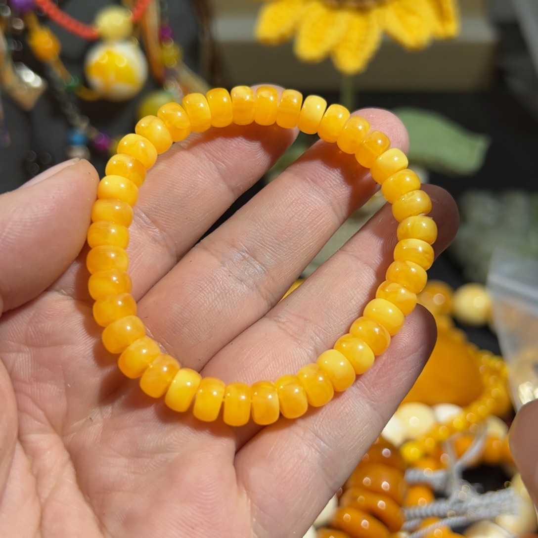 未镶嵌蜜蜡手链卡0.8➕