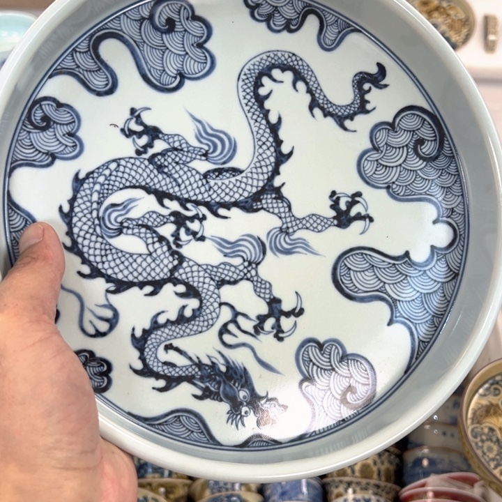 麦***茶瓷片白青花穿花龙大茶盘
