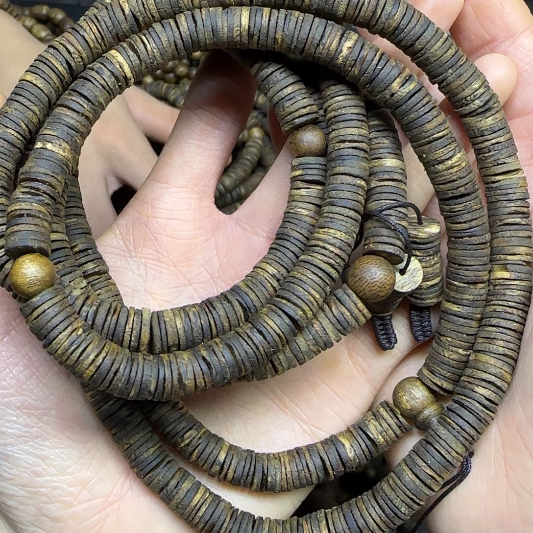 沉香碎屑沉香+沉水浮0.8片片珠多圈37克加多样性发一