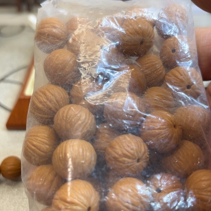 臭***害猴头核桃吊坠嗯？你说