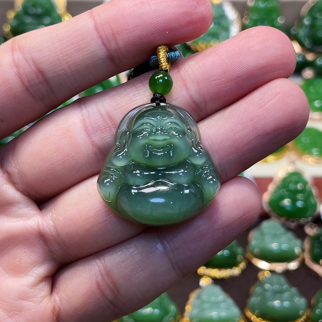 和田玉（碧玉）颈饰未镶嵌佛公30mm