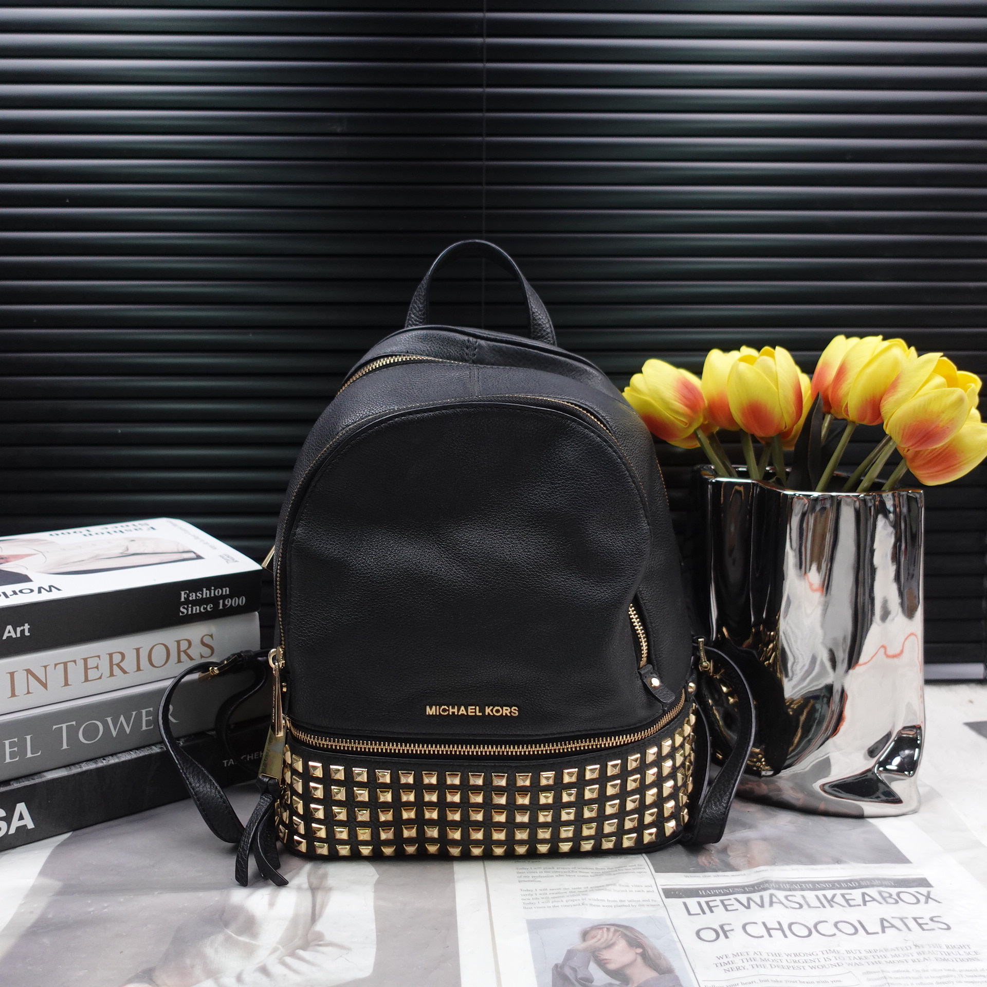 95新 MICHAEL KORS/迈克高仕 双肩包/T10325048