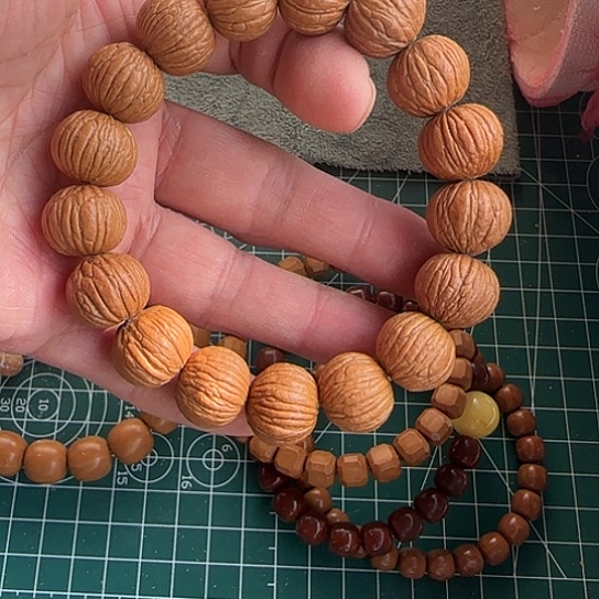 猴头核桃吊坠原生态无修土豪