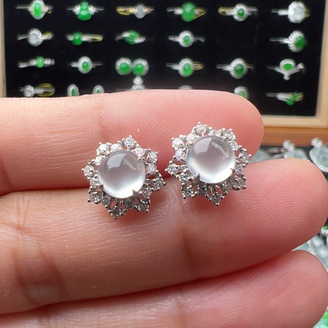 翡翠18K金镶嵌颈饰耳钉