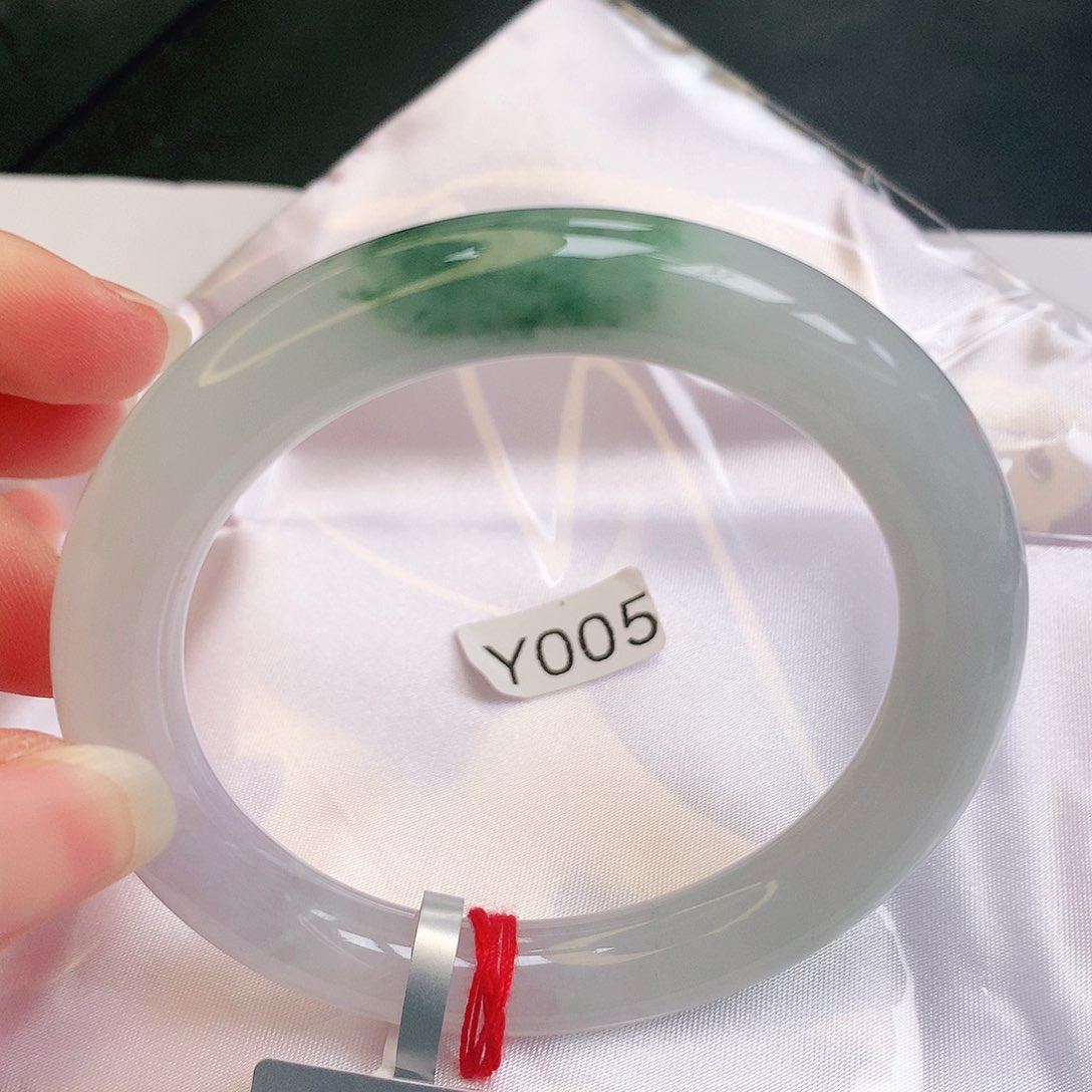 【闪购商品】翡翠手镯未镶嵌缅甸天然a货翡翠