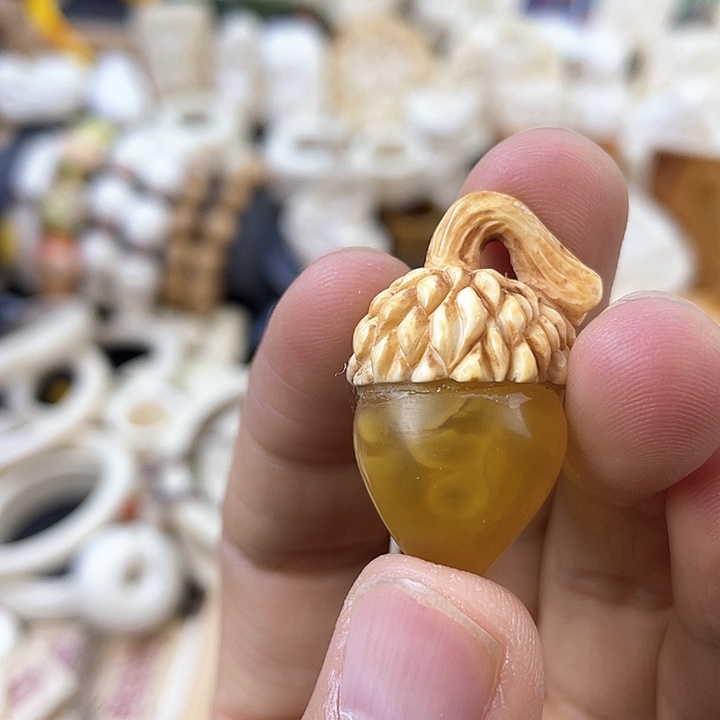 琥珀裸石未镶嵌珊****9