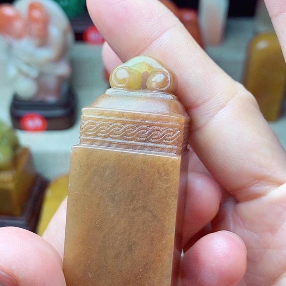 【闪购商品】老挝石章美美美美