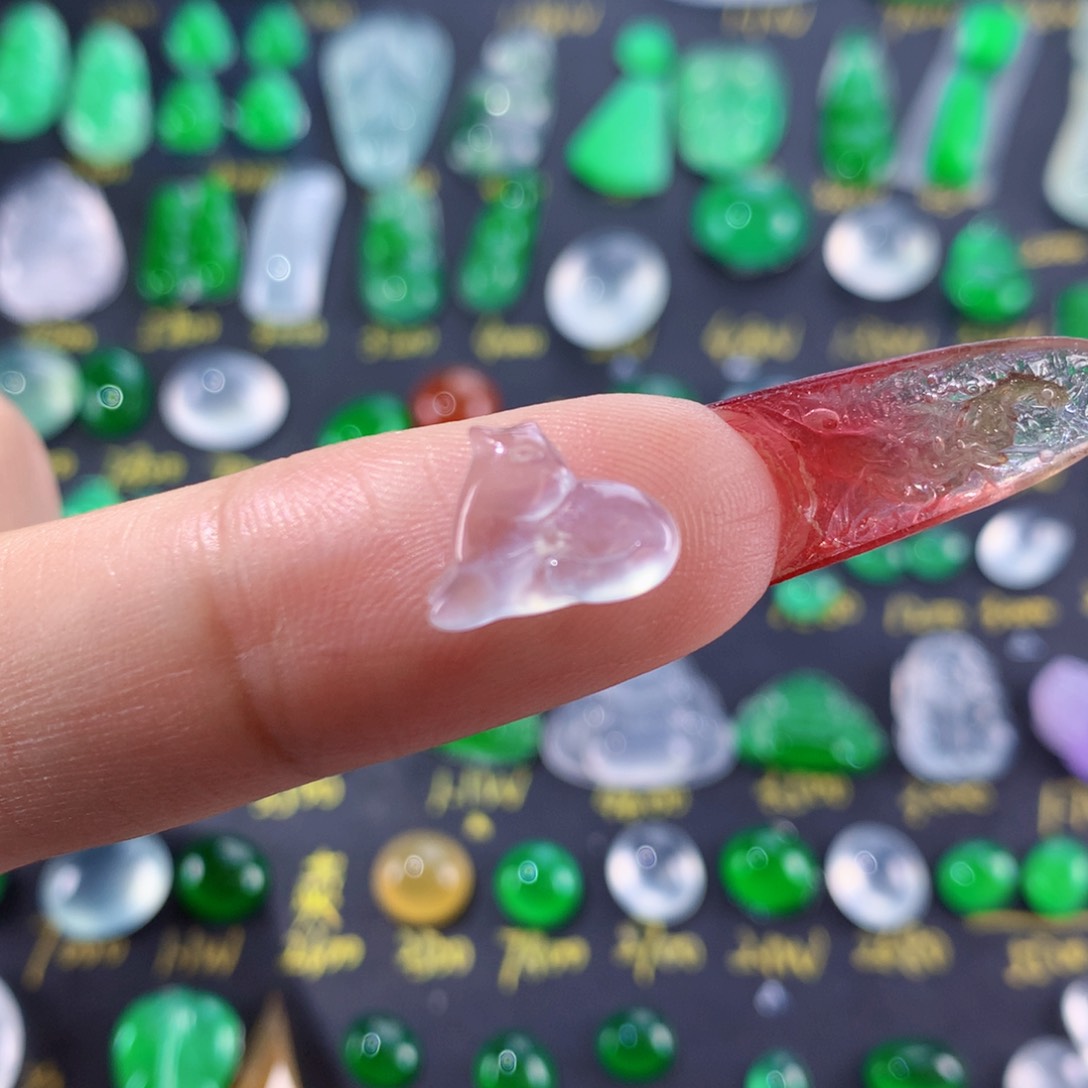 翡翠颈饰未镶嵌纯天然缅甸翡翠A货