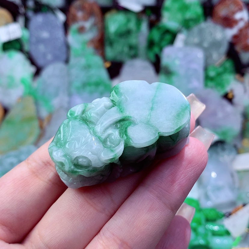 【闪购商品】翡翠颈饰未镶嵌挂件