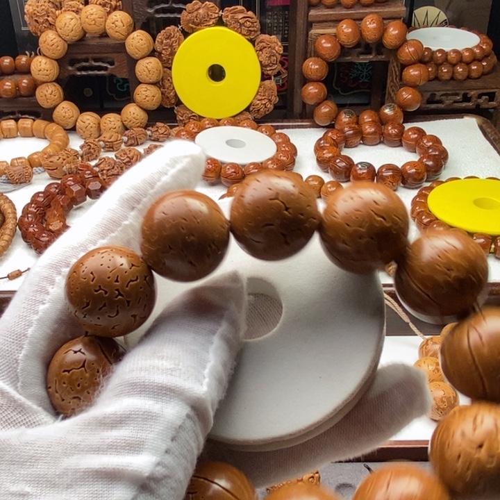 满***辰桃木桃核光珠工艺品手串