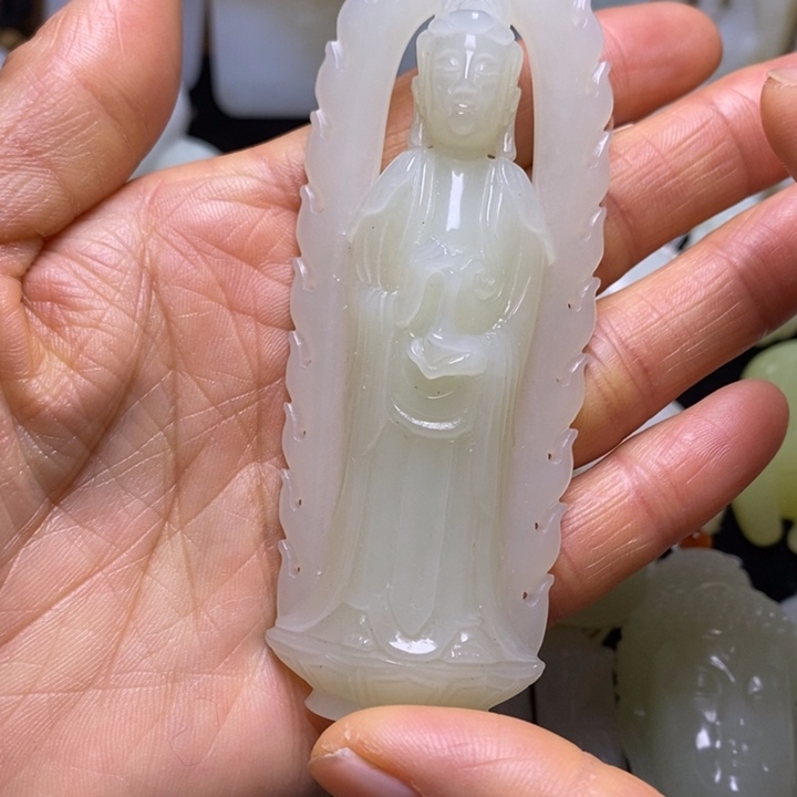 和田玉未镶嵌挂件