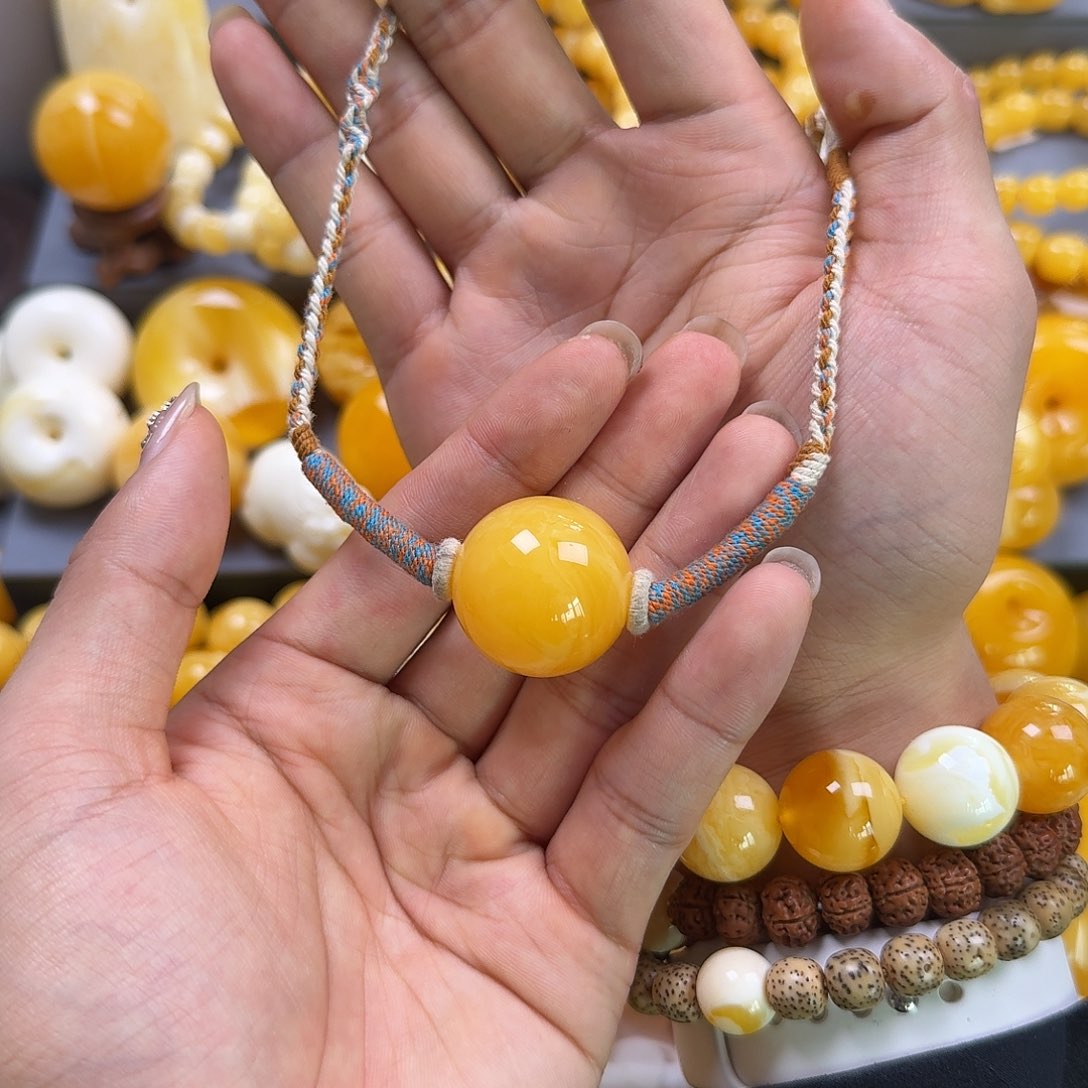 琥珀珠宝奇石未镶嵌锁骨26mm