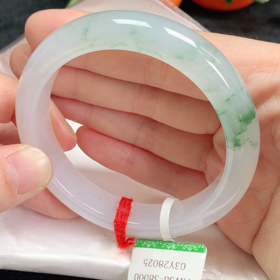 翡翠手镯未镶嵌58➕